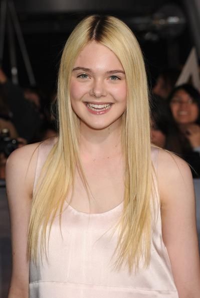 Elle Fanning Long Straight Cut – Long Hairstyles Lookbook With Regard To Long Hairstyles Elle (View 12 of 15)