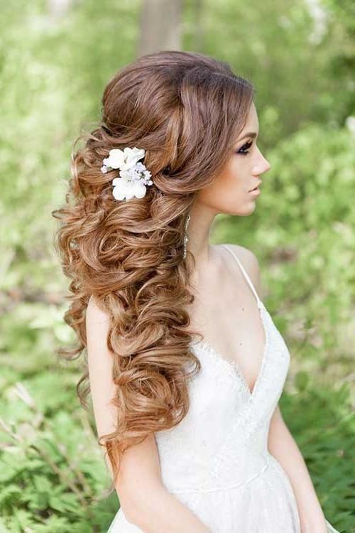 Long Curly Hairstyles With Hair Highlights Inside Long Hairstyles Curls Wedding (View 4 of 15)