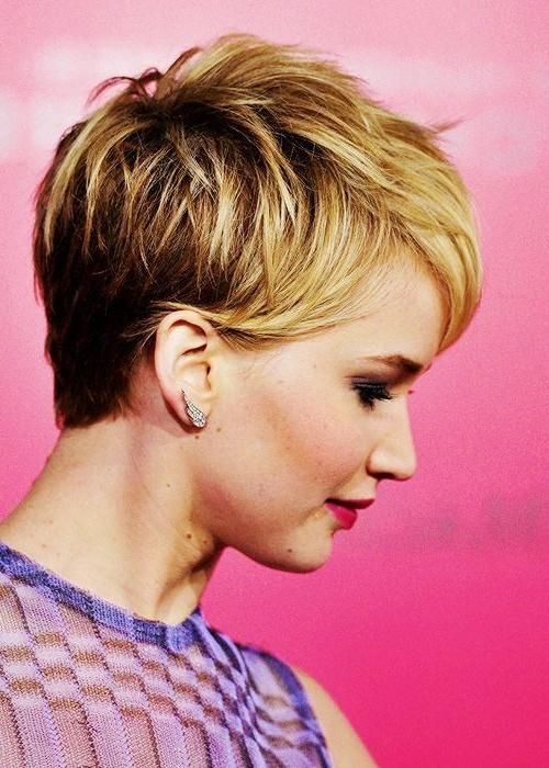 12 Short Haircuts For Fall: Easy Hairstyles – Popular Haircuts Inside Trendy Short Hairstyles (View 8 of 15)