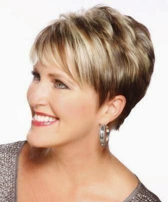 15 Youthful Short Hairstyles For Women Over 40 For Short Hairstyle For Over  (View 4 of 15)