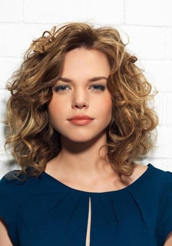 Best 20+ Medium Curly Haircuts Ideas On Pinterest | Medium Length In Medium Short Haircuts For Thick Wavy Hair (View 5 of 15)