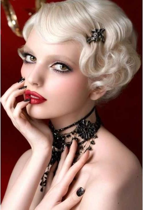 Best 20+ Short Vintage Hairstyles Ideas On Pinterest | Vintage Throughout Vintage Hairstyle For Short Hair (View 2 of 15)