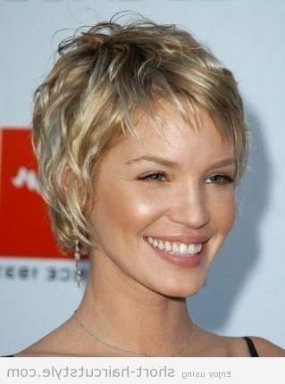 Best 25+ Oval Face Hairstyles Ideas On Pinterest | Face Shape Hair Intended For Short Hairstyle For Women With Oval Face (View 10 of 15)