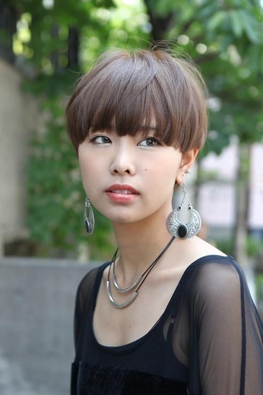 Casual Short Japanese Hairstyle With Blunt Bangs – Straight For Short Haircuts With Straight Bangs (View 5 of 15)