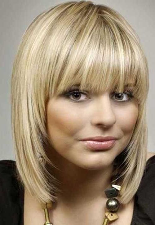 20 Haircuts With Bangs For Round Faces (View 13 of 15)