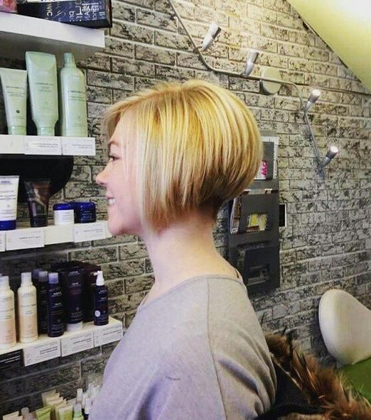 22 Cute Inverted Bob Hairstyles – Popular Haircuts Intended For Preferred Cute Inverted Bob Hairstyles For Fine Hair (View 13 of 15)