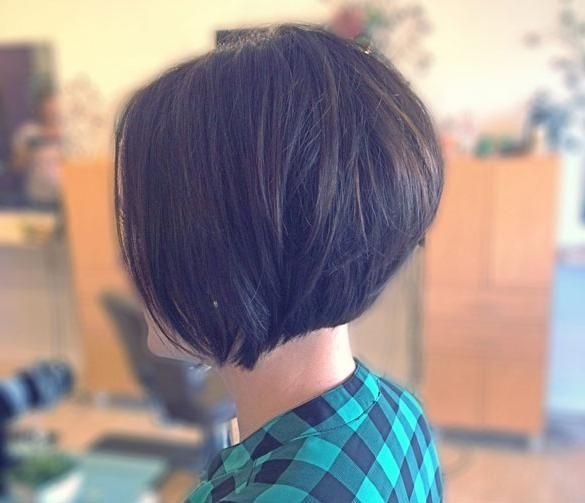 30 Stacked Bob Haircuts For Sophisticated Short Haired Women Pertaining To Most Up To Date Stacked Bob Haircuts (Gallery 122 of 292)