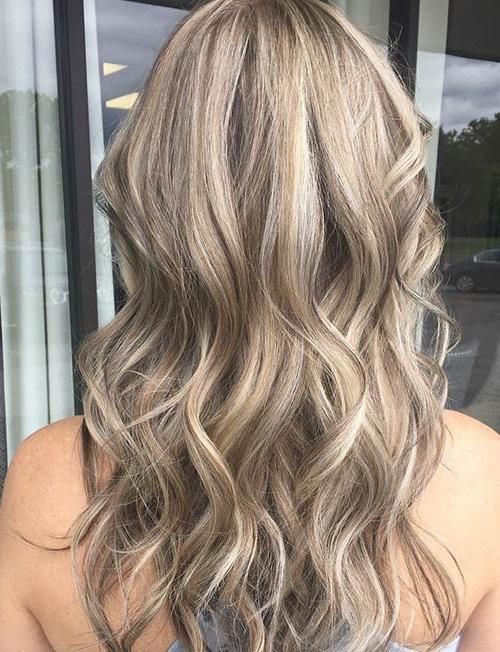 Most Popular Long Hairstyles With Highlights And Lowlights Within Difference Between Highlights And Lowlights (View 10 of 15)