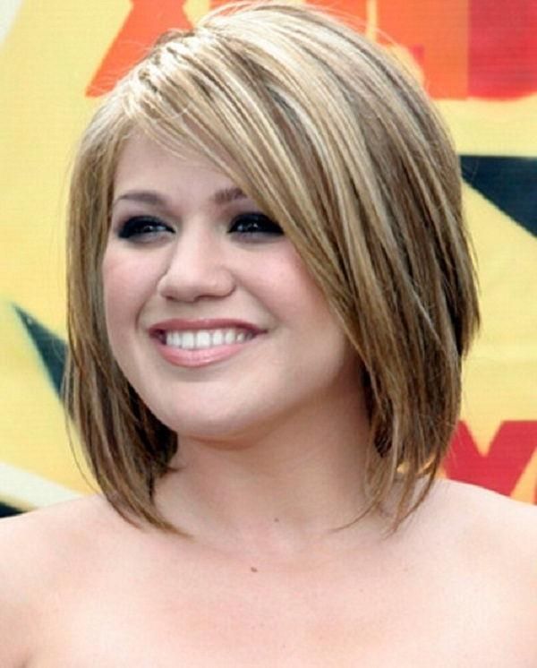 Most Recently Released Long Hairstyles For Fat Faces And Double Chins In Best 25+ Double Chin Hairstyles Ideas On Pinterest | Hairstyles (View 2 of 15)