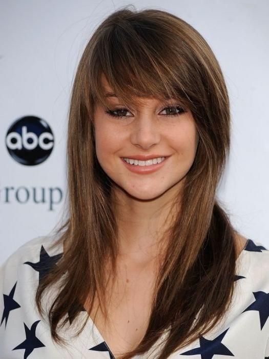 Most Up To Date Long Haircuts With Bangs And Layers Pertaining To Long Layered Haircut With Bangs (View 9 of 15)