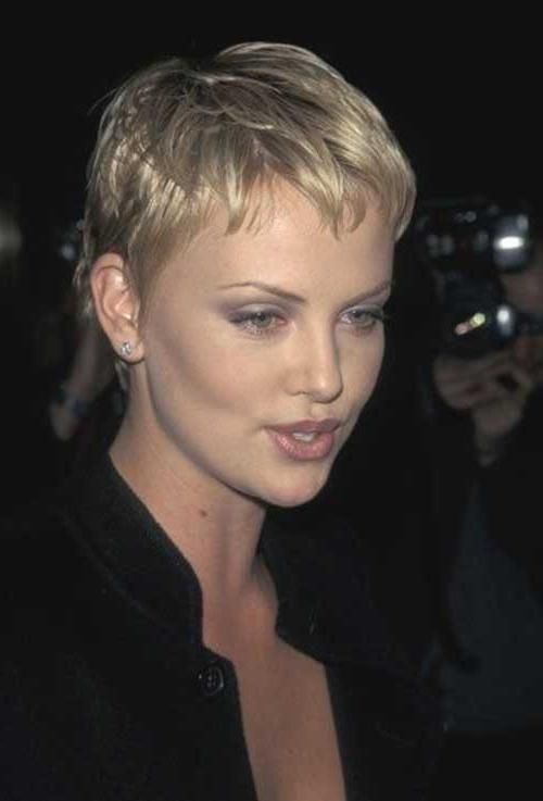 10 Charlize Theron Pixie Cuts | Short Hairstyles & Haircuts 2017 Within Charlize Theron Short Haircuts (View 17 of 20)