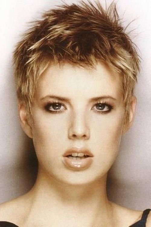 52 Short Hairstyles For Round, Oval And Square Faces Intended For Funky Short Haircuts For Fine Hair (View 8 of 20)