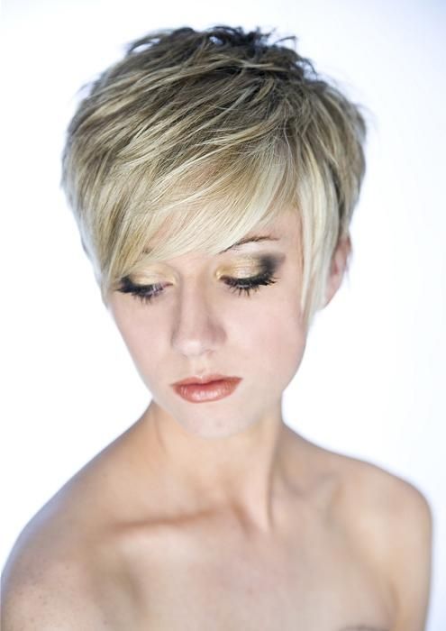 A Short Blonde Hairstyle From The Artisan Collection (no:12875) With Regard To Choppy Short Haircuts (View 14 of 20)