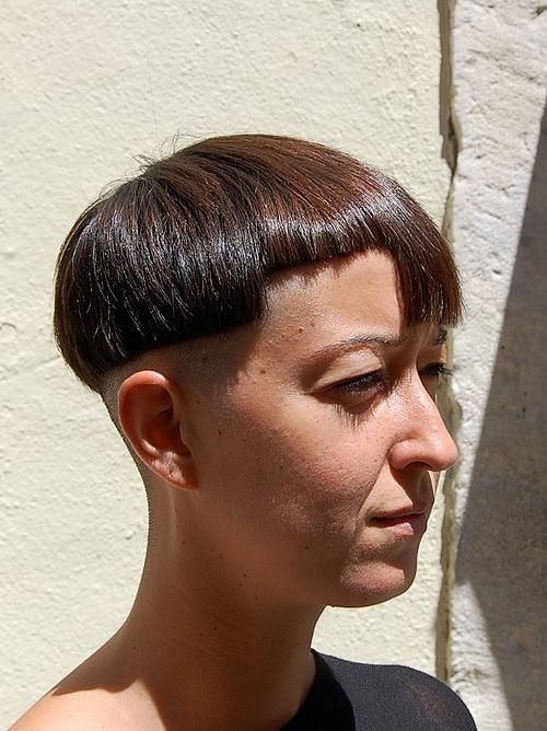 Assymetric Bob Haircut – Cool Stylish Short Straight Bob Hairstyle Pertaining To Dramatic Short Hairstyles (View 4 of 20)