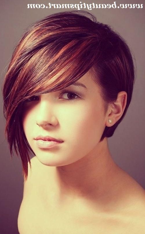 Asymmetrical Short Haircuts And Hairstyles 2017 Images Within Symmetrical Short Haircuts (View 12 of 20)