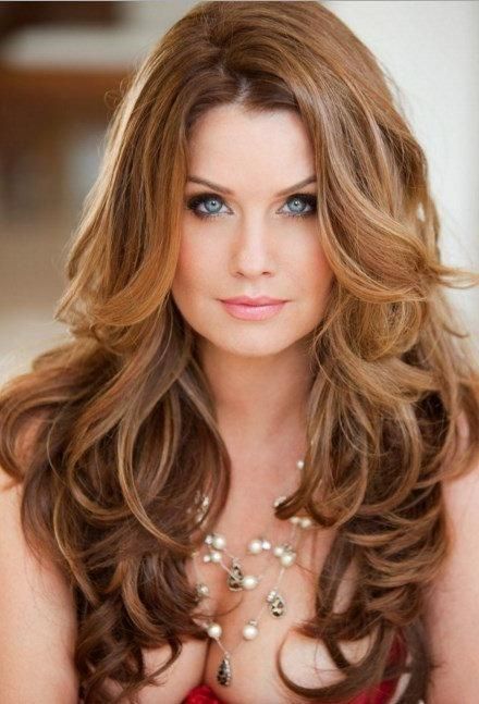 Best And Newest Long Hairstyles For Girls With Round Faces Intended For Layered Hairstyles For Long Hair Round Face (View 14 of 20)