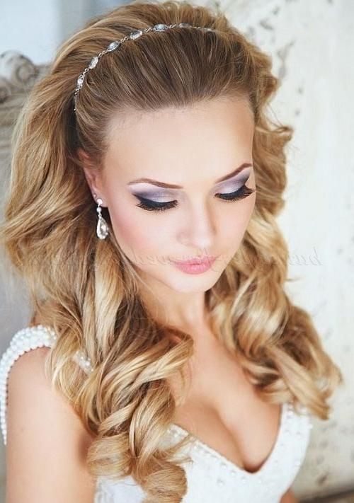 Best And Newest Long Hairstyles With Headbands Intended For 25+ Trending Hairstyles With Headbands Ideas On Pinterest (View 1 of 15)