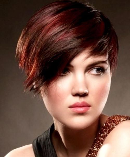 Brown Hair With Red Highlights Inside Short Hairstyles With Red Highlights (View 3 of 20)