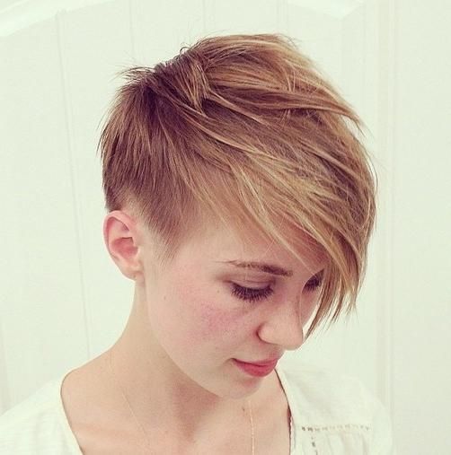 Feminine Short Layered Pixie Hairstyle For Fine Hair – Hairstyles Intended For Side Swept Short Hairstyles (View 14 of 20)