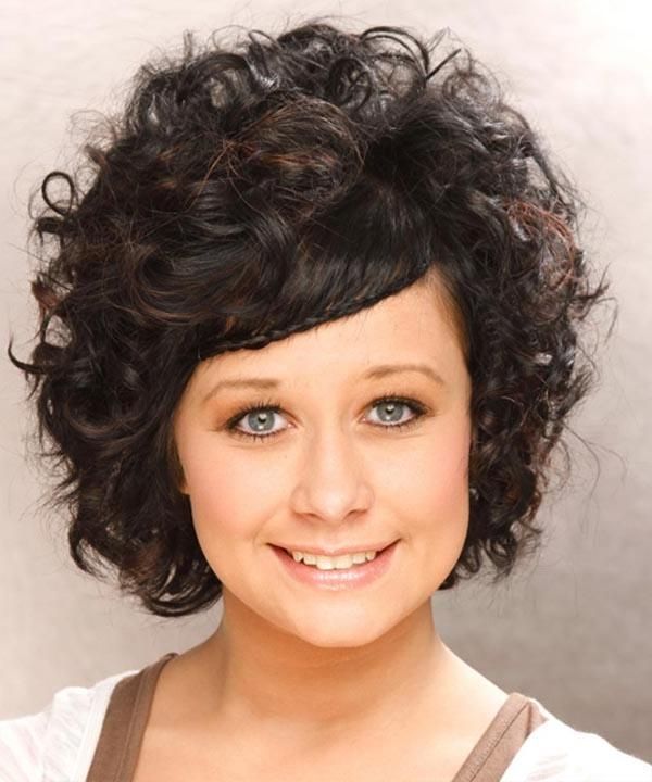 Haircut For Curly Hair Round Face] 48 Perfect Hairstyles For Round Throughout Short Haircuts For Naturally Curly Hair And Round Face (View 7 of 20)