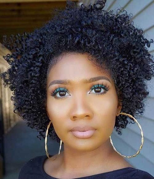 Más De 25 Ideas Increíbles Sobre Short Natural Curly Hairstyles En For Naturally Curly Short Haircuts (View 17 of 20)