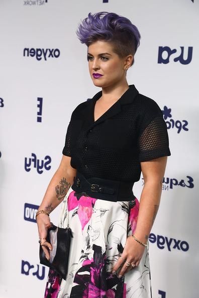 More Pics Of Kelly Osbourne Spiked Hair (3 Of 6) – Short Regarding Kelly Osbourne Short Haircuts (View 15 of 20)