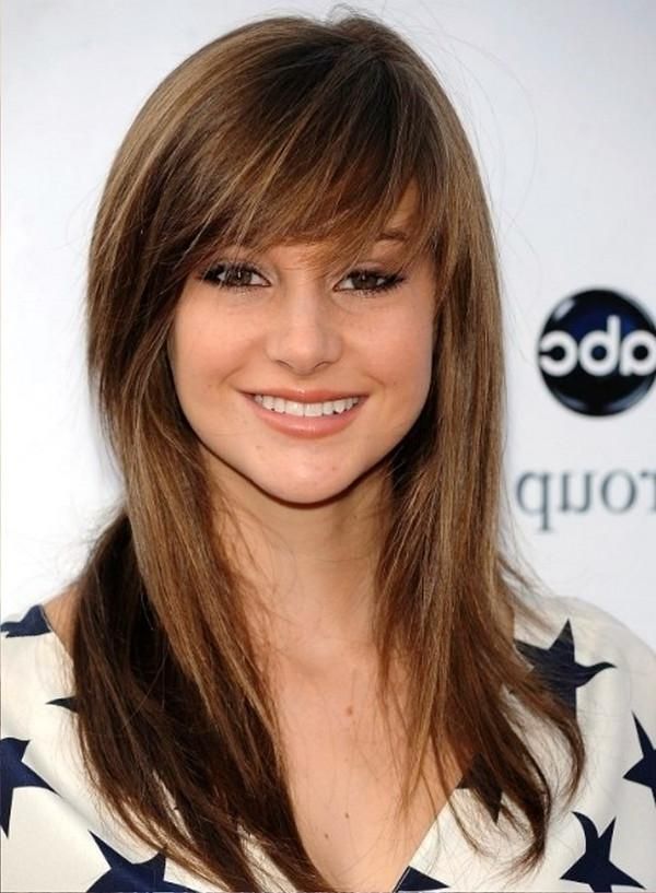 Most Recently Released Long Hairstyles With Layers And Side Bangs Pertaining To 111 Best Layered Haircuts For All Hair Types [2018] – Beautified (View 5 of 20)