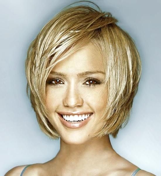 Really Cool Oval Face Medium To Short Hairstyles Regarding Short Haircuts For Long Face (View 15 of 20)