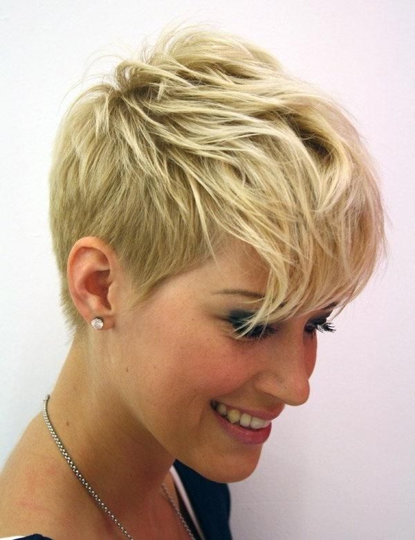 Short Haircuts For Women Fall 2016 | Hairstyles4 With Fall Short Hairstyles (View 7 of 20)