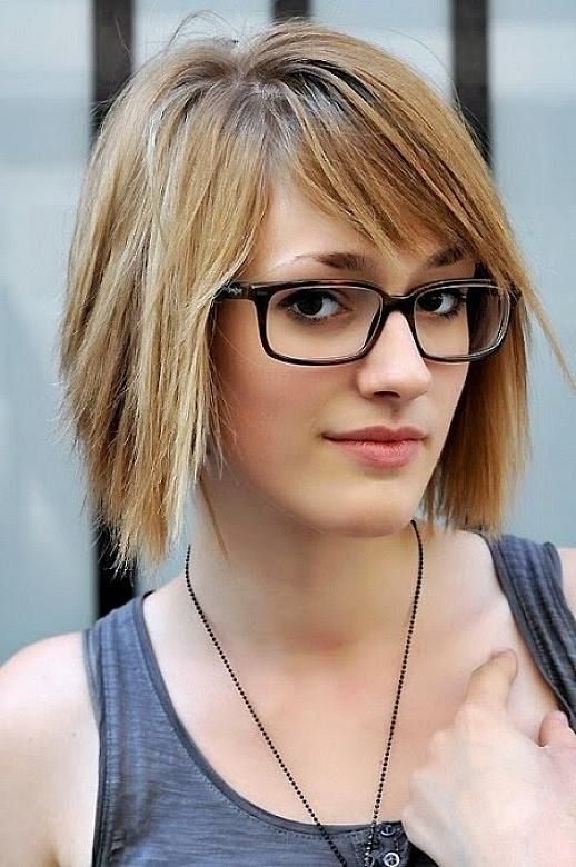 Short Hairstyles For Oval Faces With Glasses – Youtube In Short Haircuts With Glasses (View 11 of 20)