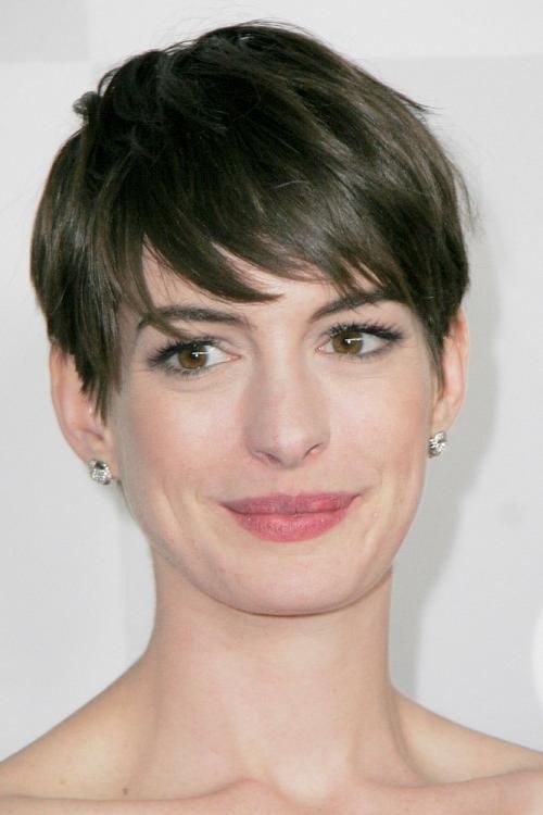 20 Ideas of Short Haircuts For Thin Hair And Oval Face