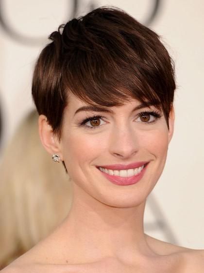 2019 Latest Short Haircuts For Women In Their 30S