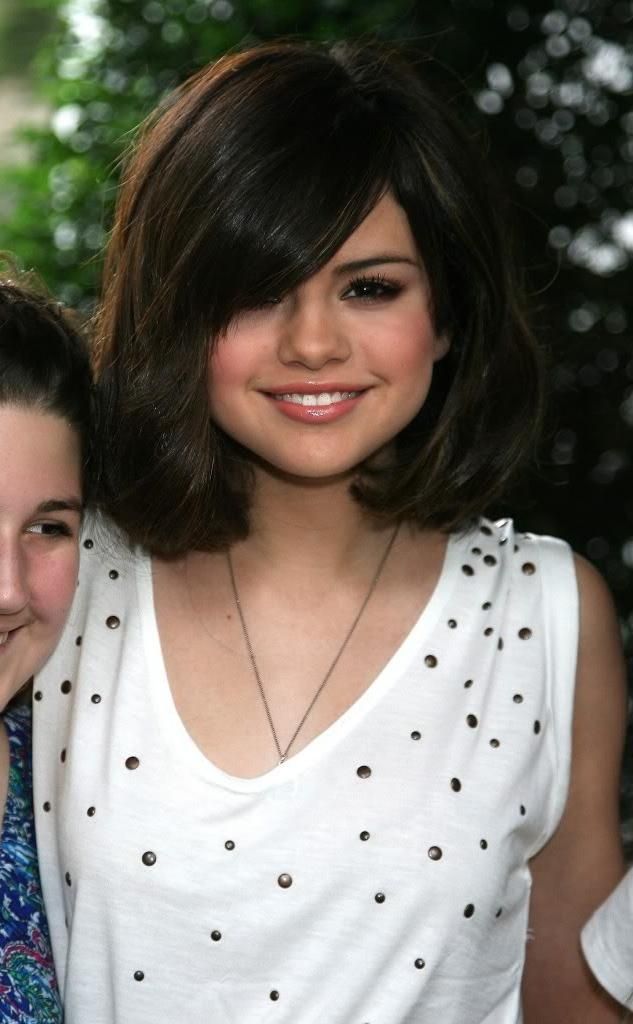 Ulitxyle: Selena Gomez Short Haircut Bob Intended For Selena Gomez Short Haircuts (View 14 of 20)