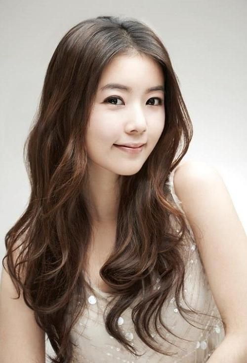 15 Best Ideas Of Korean Women Hairstyles For Medium Hair With Medium Korean Hairstyles (View 15 of 20)