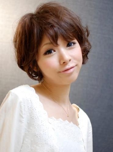 2013 Short Wavy Hairstyle – Hairstyles Weekly Within Short Wavy Asian Hairstyles (View 7 of 20)