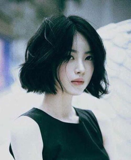 Best 25+ Asian Short Hair Ideas On Pinterest | Korean Short Hair Throughout Short Asian Hairstyles (View 10 of 20)