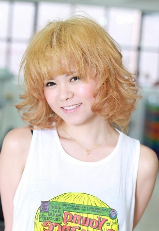 Cute Short Asian Blonde Hairstyle – Hairstyles Weekly For Blonde Asian Hairstyles (View 16 of 20)