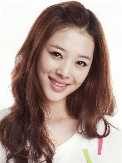 Korean Long Hairstyles – Hairstyle Foк Women & Man Intended For Cute Korean Hairstyles For Medium Hair (View 10 of 20)