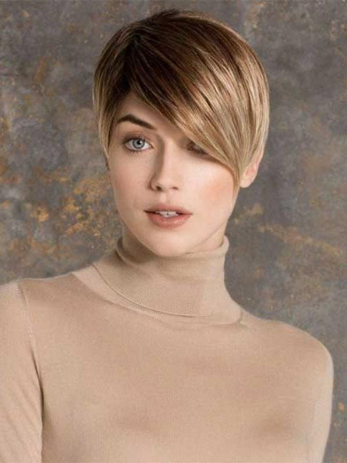 10 Super Pixie Cuts For Oval Faces (View 16 of 20)