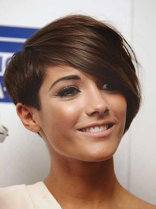 15 Best Short Haircuts For Brunettes (View 8 of 20)