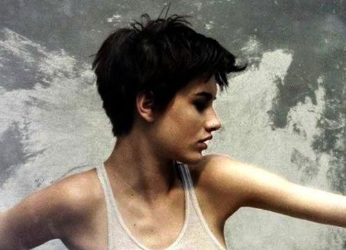 Best 25+ Pixie Haircut For Thick Hair Wavy Ideas On Pinterest In Best And Newest Short Pixie Haircuts For Thick Hair (View 12 of 20)