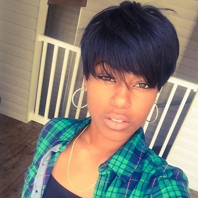 Famous Black Women Short Pixie Haircuts Within Short Layered Pixie Cut With Bangs For Black Women – Pretty Designs (View 18 of 20)