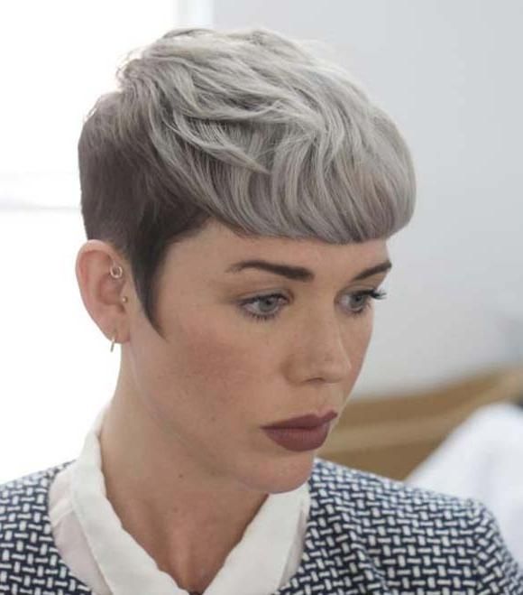 Most Current Blunt Pixie Haircuts With 50 Pixie Haircuts Every Woman Should See – Style Skinner (View 12 of 20)