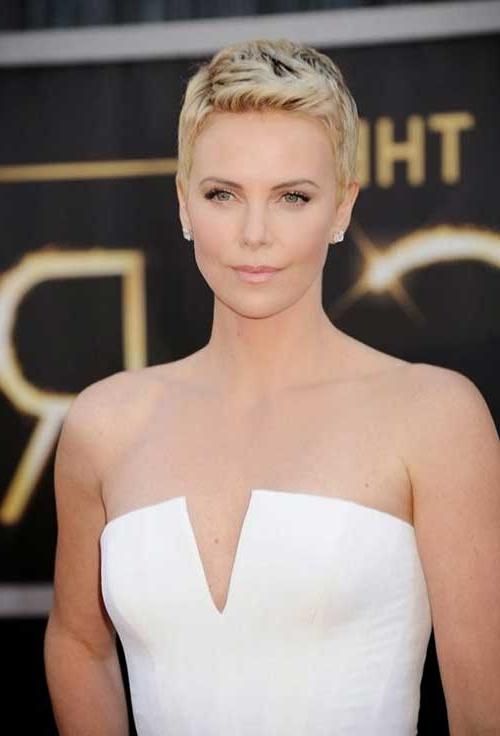 Most Popular Actresses With Pixie Haircuts With 10 Actresses With Pixie Cuts (View 7 of 20)
