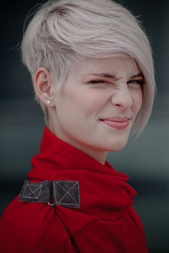 Pixie With Long Side Swept Bangs For Winter – Women Hairstyles Pertaining To Preferred Pixie Haircuts With Long Side Swept Bangs (View 6 of 20)