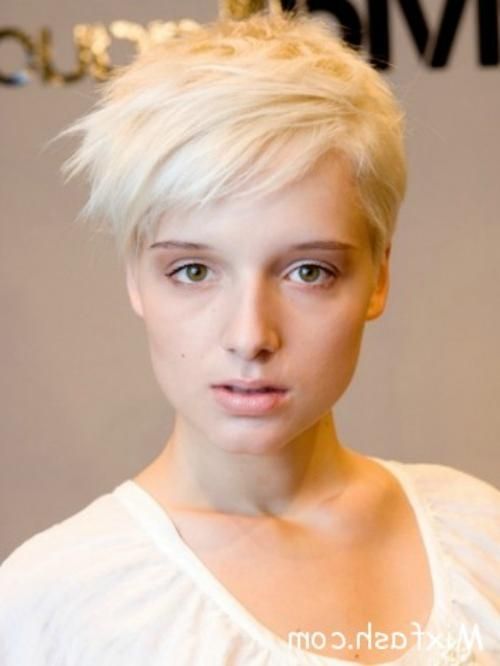 Popular Asymmetrical Pixie Haircuts Intended For A Beautiful Little Life: Perfect Pixie Haircuts Part 1: The (View 12 of 20)