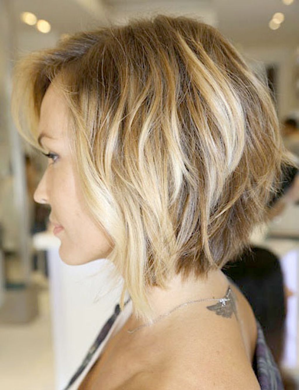 Short Inverted Bob Hairstyles For Wavy Hair – Popular Long With Regard To Favorite Shaggy Wavy Hairstyles (View 15 of 15)