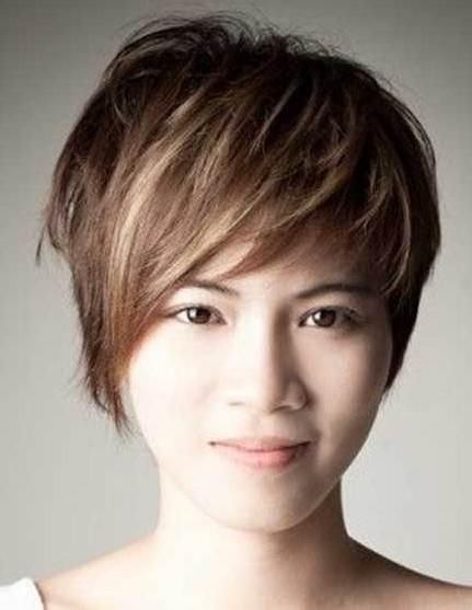 Well Known Pixie Haircuts With Highlights For Best Pixie Cuts For Thick Hair  (View 8 of 20)