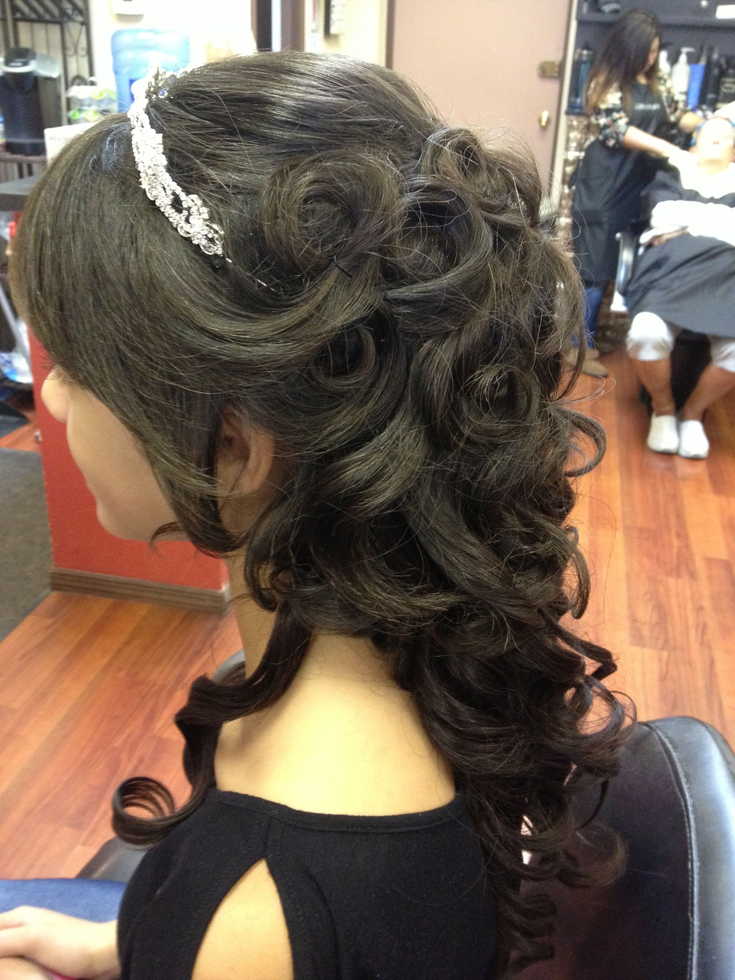 Beautiful Partial Updo With Tiara. Flowing Curls In Back (View 15 of 15)