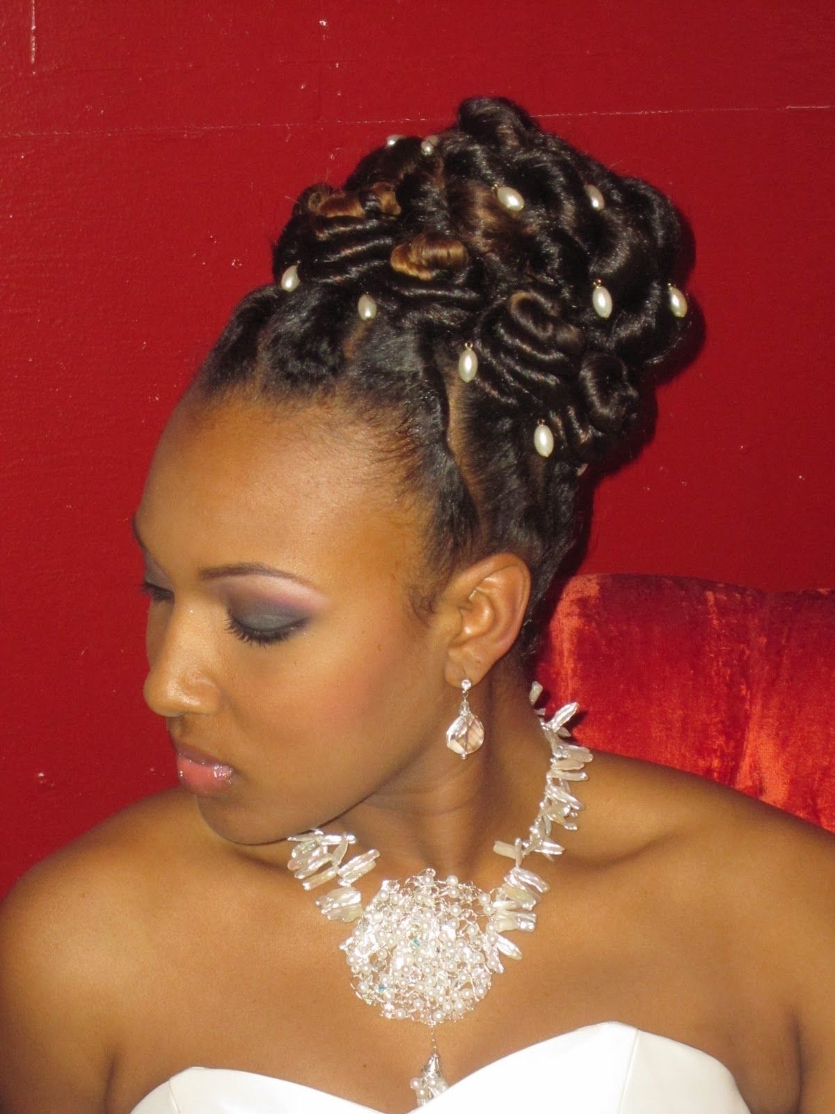 Impressive Black Bride Updo Hairstyles For Your Black Updos For Black Bride Updo Hairstyles (View 11 of 15)